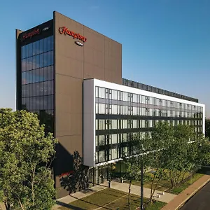 Hampton By Hilton Reduta Otel