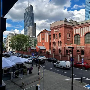 A85 Centre, Free Parking Apartament